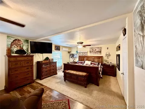 Bedroom - 207 E Smith St, Henryetta, OK 74437 photo 1 of 2
