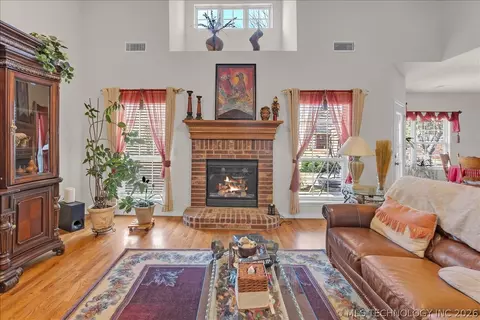 Living - 16506 E 49th Pl, Tulsa, OK 74134 photo 1 of 5