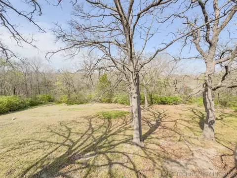 Exterior - 208 E Kings, Ada, OK 74820 photo 10 of 11
