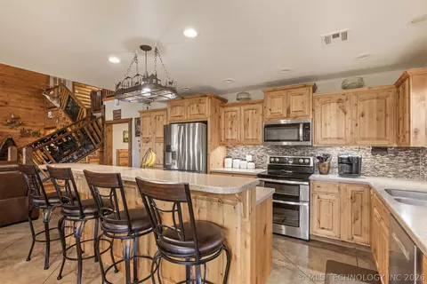 Kitchen - 73785 S 340 Rd, Wagoner, OK 74467 photo 4 of 4