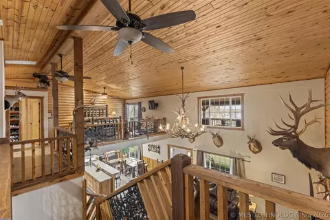 Entry Way - 73785 S 340 Rd, Wagoner, OK 74467 photo 4 of 9