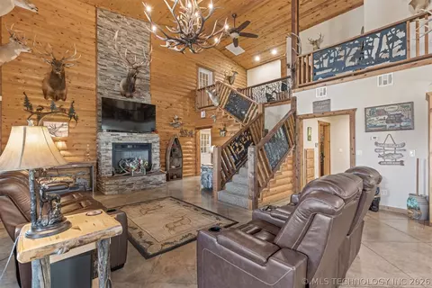 Living - 73785 S 340 Rd, Wagoner, OK 74467 photo 3 of 5