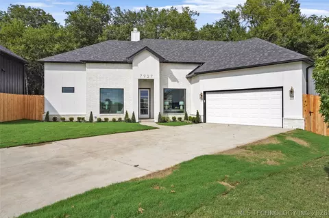 7927 E 26th Pl, Tulsa, OK 74129