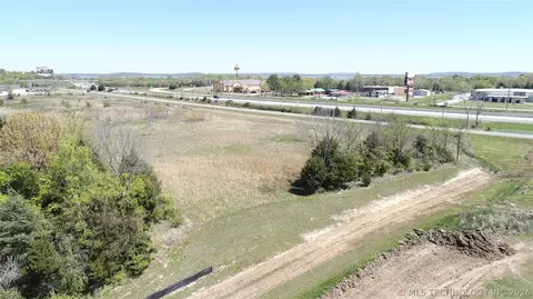 5 Eunice Burns Rd, Eufaula, OK 74432 photo 8