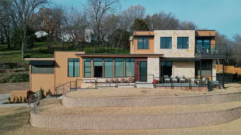 219 W Victoria St, Tulsa, OK 74106