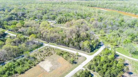 107 E Lakeshore Dr, Canadian, OK 74501