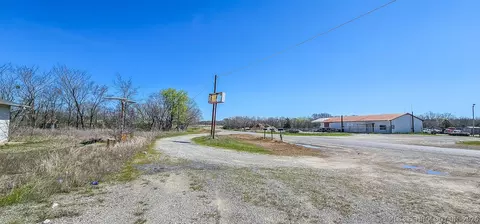 1 Hwy 9 W, Eufaula, OK 74432 photo 7
