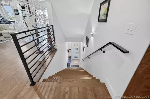 Entry Way - 1129 E 7th Street B13, Tulsa, OK 74120 photo 2 of 7
