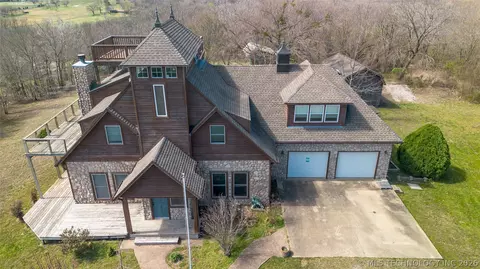 5240 Adams Rd, Mounds, OK 74047