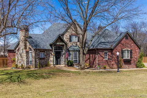 20013 E 75th Ct N, Owasso, OK 74055