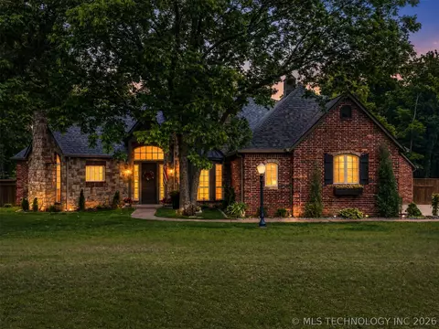 20013 E 75th Ct N, Owasso, OK 74055