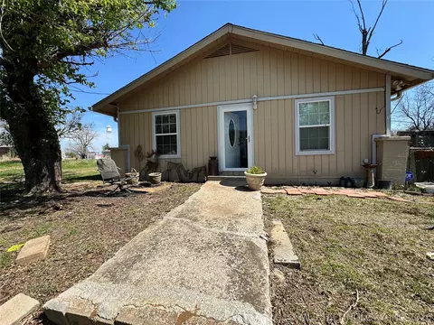1076 6th St, Wilson, OK 73463