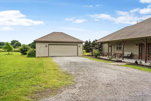 Exterior - 2130 E 4675 Rd, Pryor, OK 74361 photo 3 of 10
