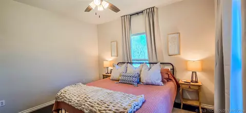 Bedroom - 414894 E 1203 Rd, Eufaula, OK 74432 photo 6 of 12