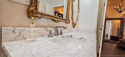 Bath - 414894 E 1203 Rd, Eufaula, OK 74432 photo 13 of 20