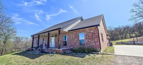 Exterior - 414894 E 1203 Rd, Eufaula, OK 74432 photo 14 of 22