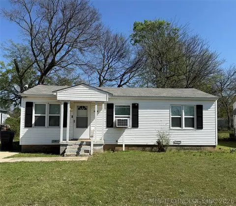 1016 Hugo SE, Ardmore, OK 73401