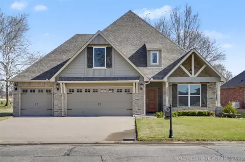 30555 E 65th St S, Broken Arrow, OK 74014