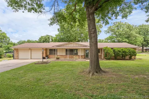 1418 Grandview Rd, Bartlesville, OK 74006