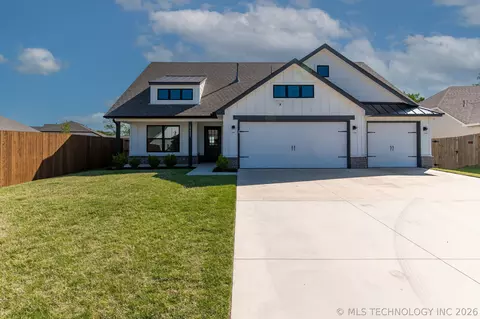 13411 S 95th East Ave, Bixby, OK 74008