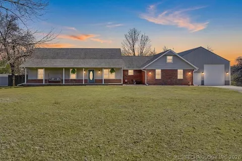 84 Southridge Dr, Pryor, OK 74361
