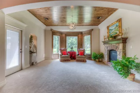 Living - 17940 E Red Hawk Rd, Owasso, OK 74055 photo 3 of 3
