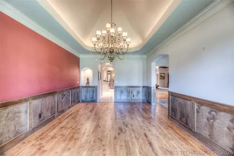 Dining - 17940 E Red Hawk Rd, Owasso, OK 74055 photo 1 of 2