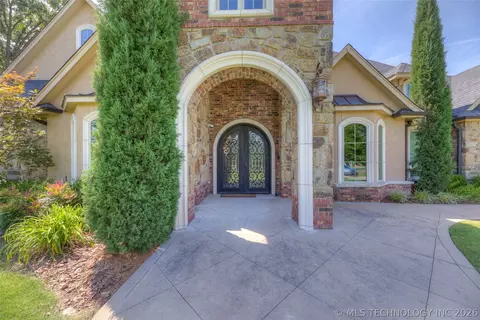 Exterior - 17940 E Red Hawk Rd, Owasso, OK 74055 photo 2 of 9