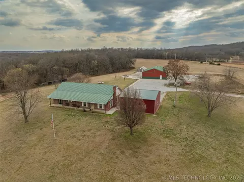432759 E 290 Rd, White Oak, OK 74301