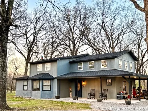 17902 E 688 Rd, Tahlequah, OK 74464