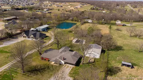 7935 E 86th St N, Owasso, OK 74055