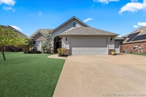 14122 S Toledo Ave, Bixby, OK 74008
