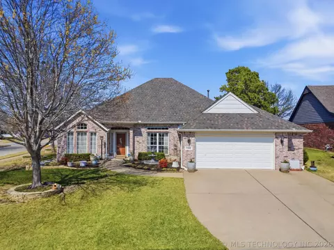 7200 E Indianola St, Broken Arrow, OK 74014