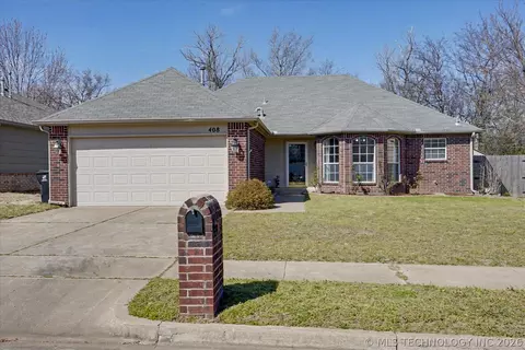 408 E Kansas St, Broken Arrow, OK 74012
