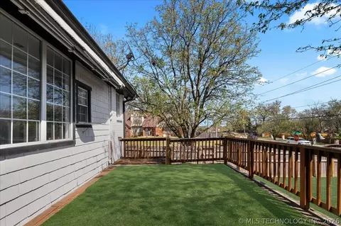 Exterior - 7122 E 100th Pl, Tulsa, OK 74133 photo 2 of 3