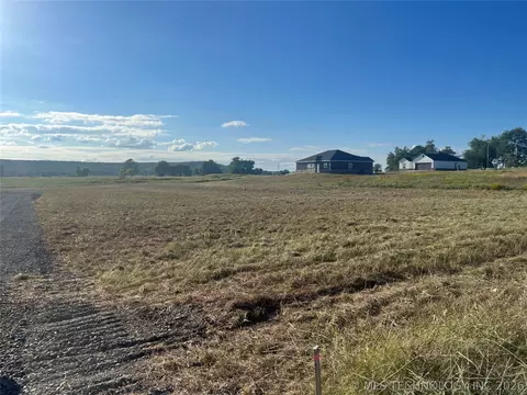 16990 W 829 Rd, Tahlequah, OK 74464