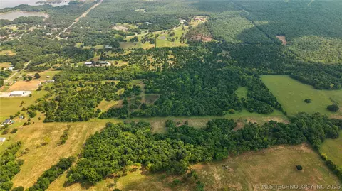 2 Cardell Way, Eufaula, OK 74432 photo 2