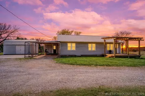 907 Stallard Rd, Hominy, OK 74035