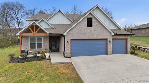 27388 E 125th Pl S, Coweta, OK 74429
