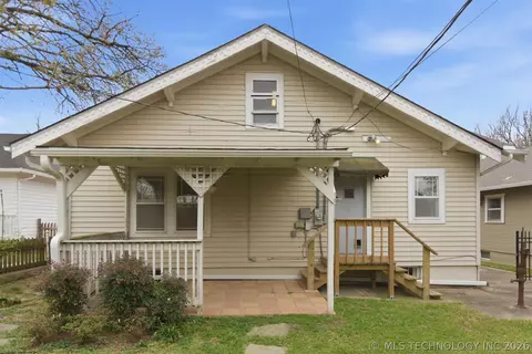 Exterior - 1855 16th Pl, Tulsa, OK 74104 photo 3 of 6