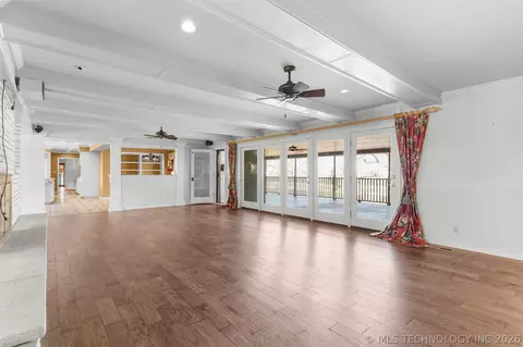 Living - 3811 E 74th St, Tulsa, OK 74136 photo 8 of 15
