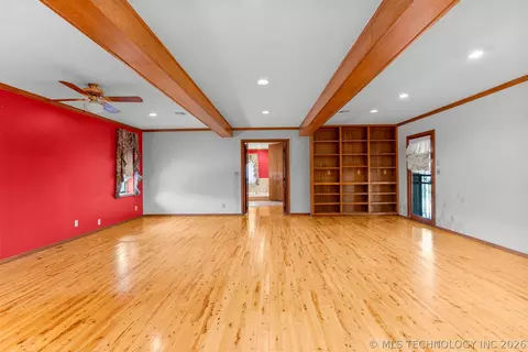 Living - 3811 E 74th St, Tulsa, OK 74136 photo 10 of 15