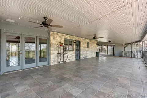 Exterior - 3811 E 74th St, Tulsa, OK 74136 photo 4 of 11