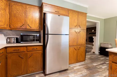 Kitchen - 106754 S 4282, Checotah, OK 74426 photo 3 of 3