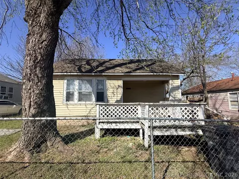 1914 N Lewis Pl, Tulsa, OK 74110