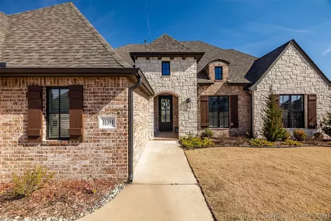 11391 S 213th East Ave, Broken Arrow, OK 74014