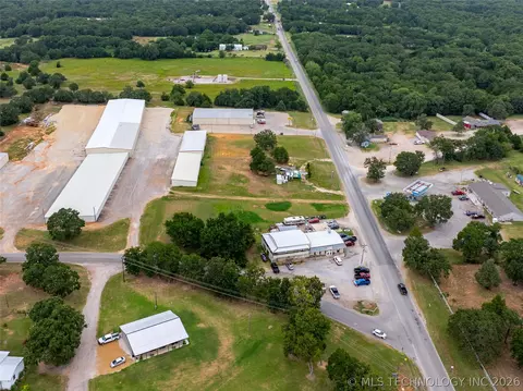 5317 Enos Rd, Kingston, OK 73439 photo 3