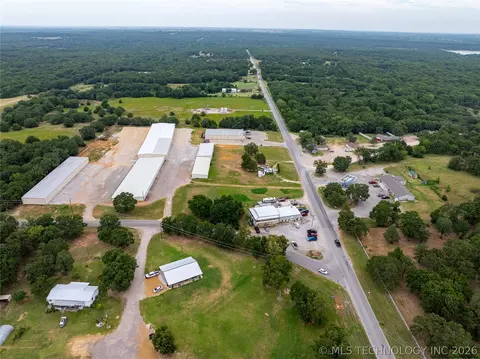 5317 Enos Rd, Kingston, OK 73439 photo 2