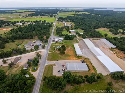 5317 Enos Rd, Kingston, OK 73439 photo 4