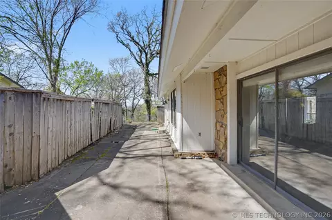 Exterior - 3526 E 75th St, Tulsa, OK 74136 photo 8 of 11